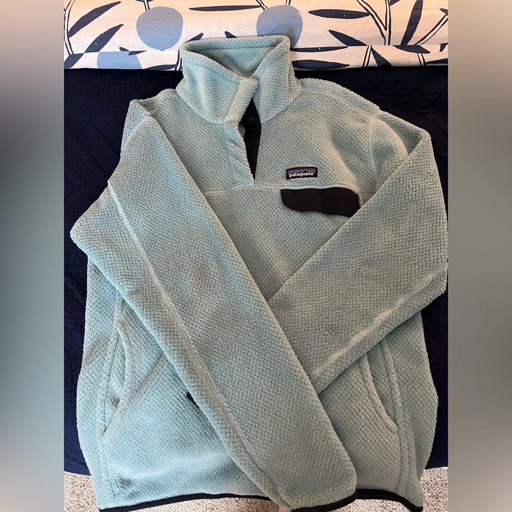 Patagonia Light Blue Fleece Jacket – Great Condition!